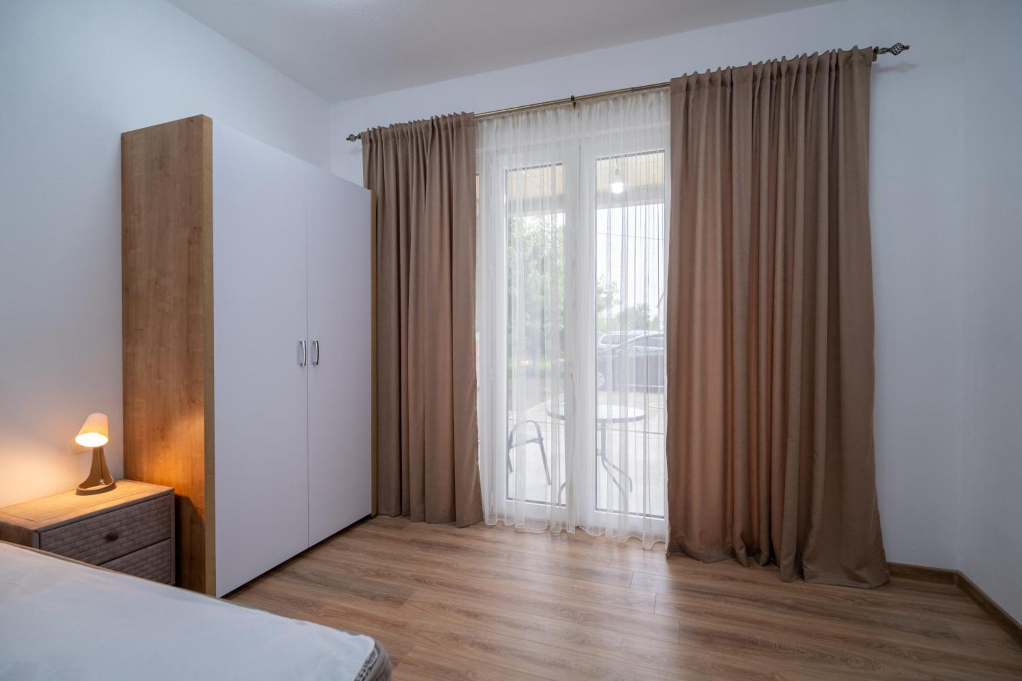 Dane Apartment Airport Podgorica Mitrovici  Extérieur photo
